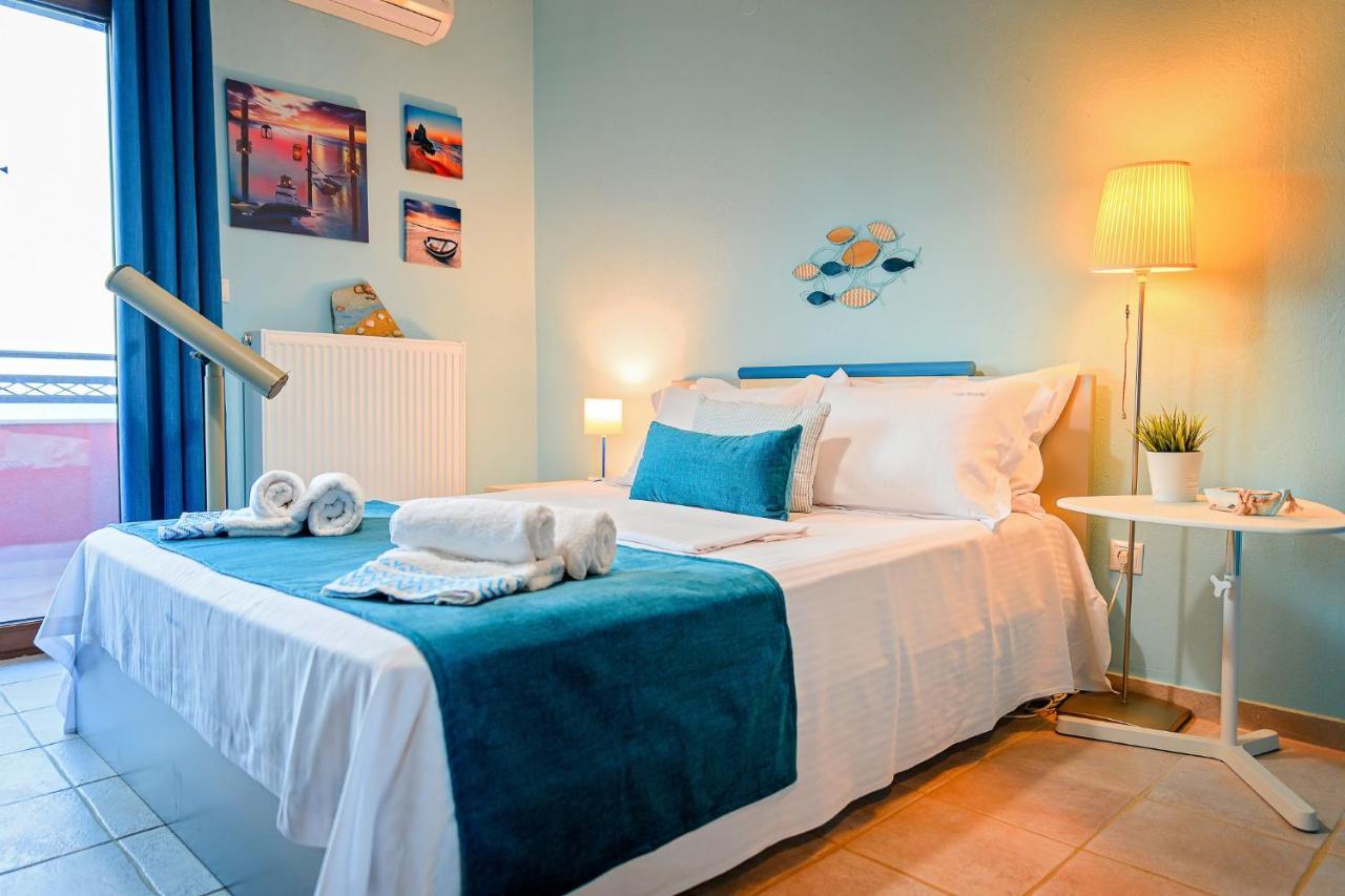 Villa Mariellie Nea Peramos  Ngoại thất bức ảnh