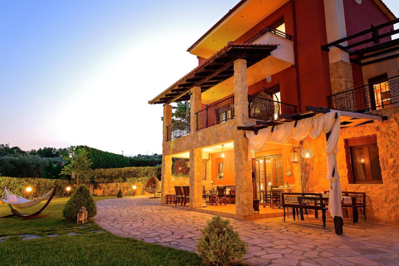 Villa Mariellie Nea Peramos  Ngoại thất bức ảnh