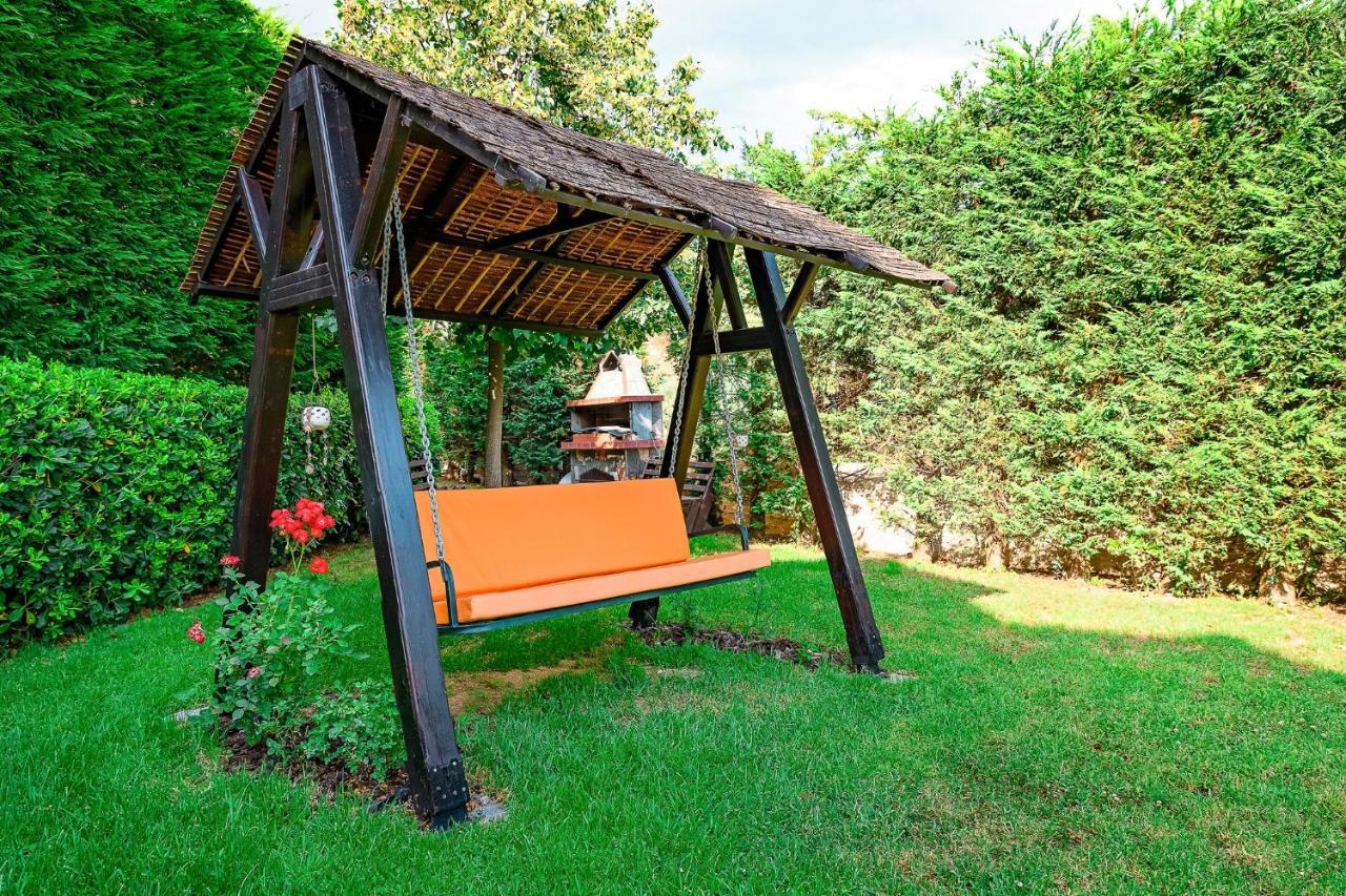 Villa Mariellie Nea Peramos  Ngoại thất bức ảnh