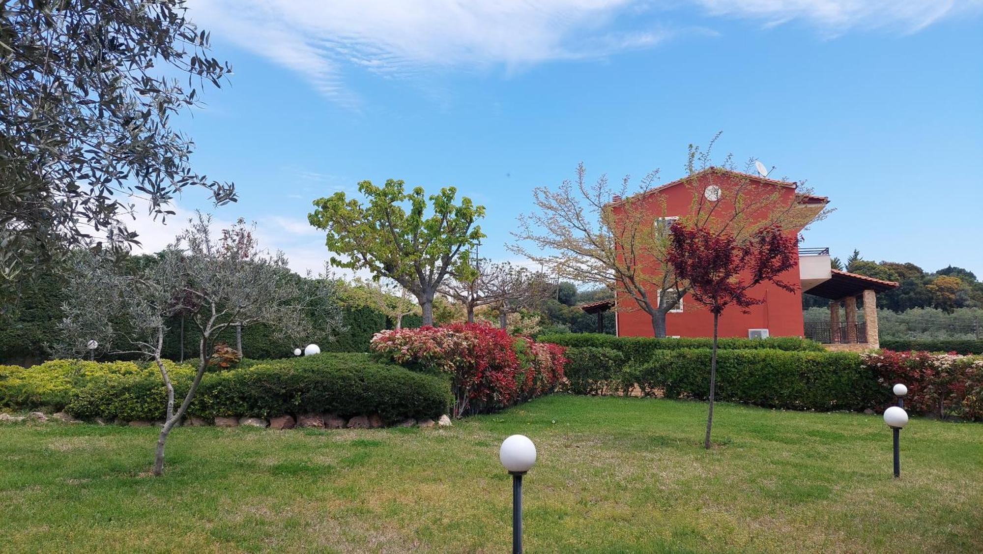 Villa Mariellie Nea Peramos  Ngoại thất bức ảnh